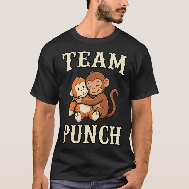 Funny Team Punch Cute Monkey Hugging Meme T-Shirt (Framsida)
