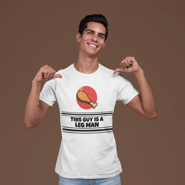 Funny “This Guy Is A Leg Man” Thanksgiving Turkey  T Shirt (Skapare uppladdad)