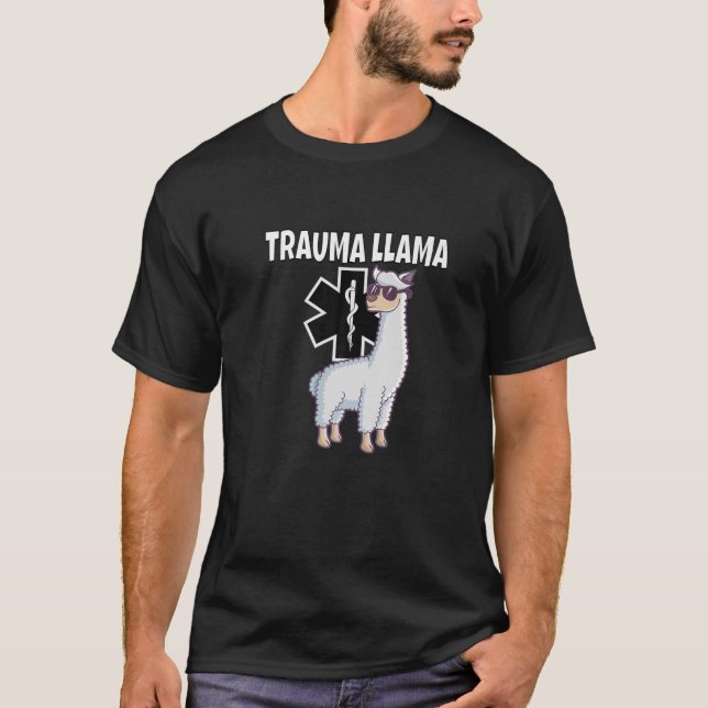 Funny Trauma Llama EMT Medic EMS Gift T Shirt (Framsida)