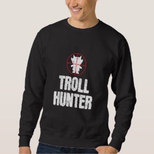 Funny Troll Hunter Aiming Troll Älskare Lång Ärmad Tröja
