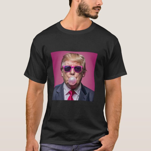Funny Trump Bubble Gum Rosa Sunglasses Felon Presi T Shirt (Framsida)