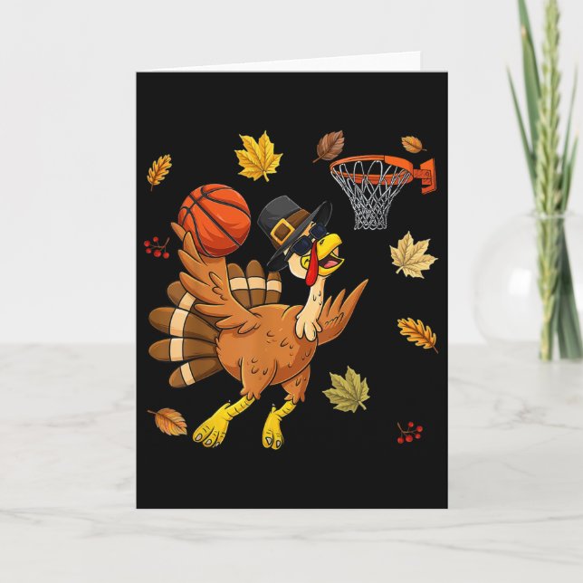 Funny Turkey Playing Bysketbyll Happy Thanksgiving Kort (Framsida)