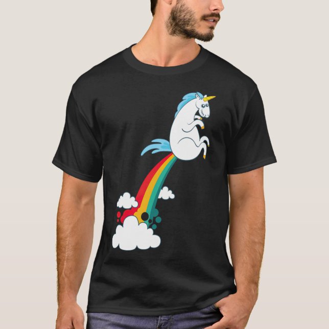funny unicorn rainbow fart unicorns couple  t shirt (Framsida)