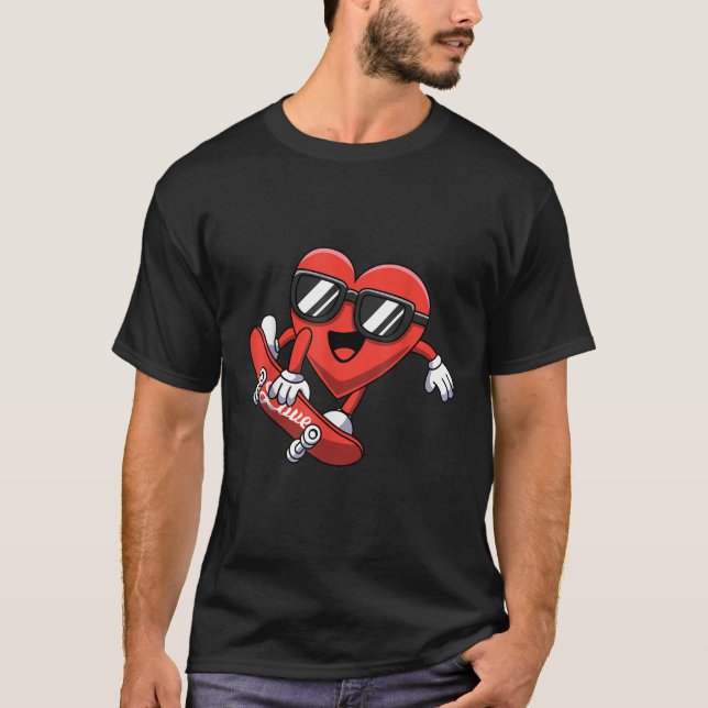 Funny Valentines day Heart Skateboarding Boys Girl T Shirt (Framsida)