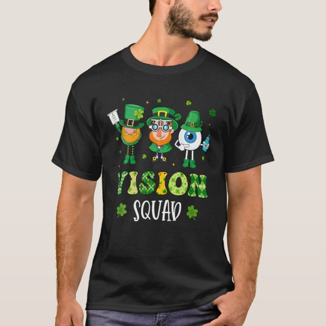 Funny Vision Squad Leprechaun Optometrist St Patri T Shirt (Framsida)