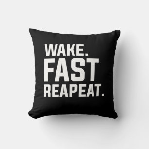 Funny Wake Fast Repeat Graphic Sarkastic Kudde