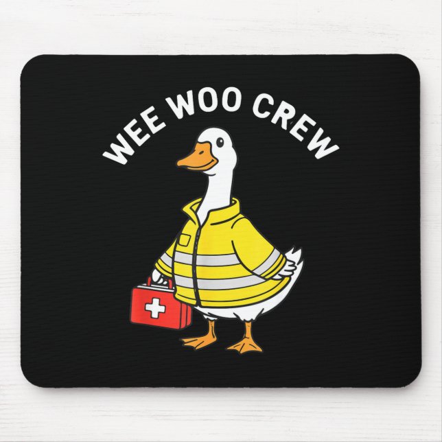 Funny Wee Woo Crew Goose Emt Paramedic Firefighter Musmatta (Framsidan)
