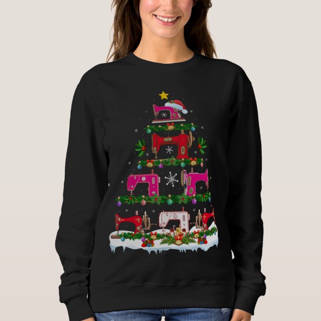 Funny Xmas Lighting Sewing Machine Christmas Tree T Shirt (Framsida)