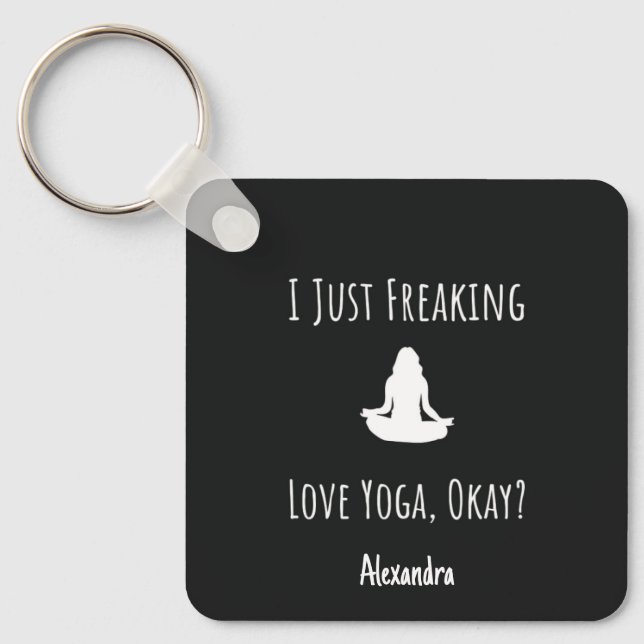 Funny Yoga Lover Keychain For Her Women Yogi Nyckelring (Framsida)