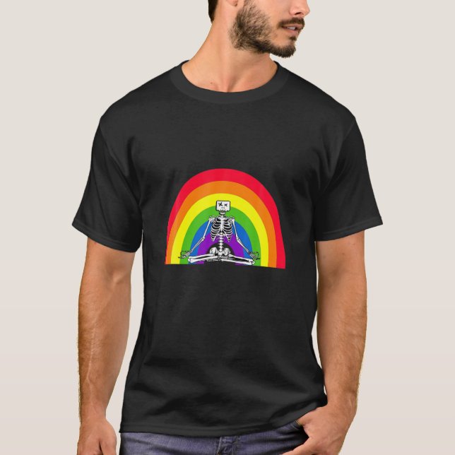 Funny Yoga Skeleton, Rainbow, Meditation, Chakra T Shirt (Framsida)