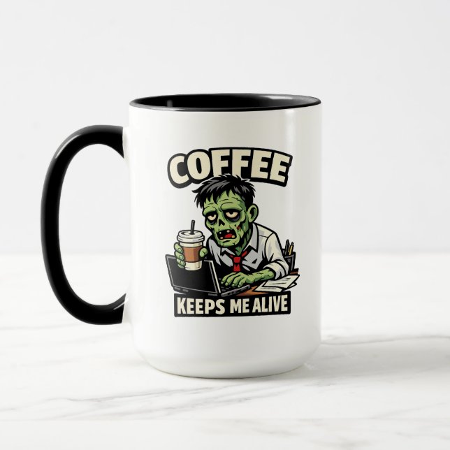 Funny Zombie Coffee T-Shirt – Coffee Keeps Me Aliv Mugg (Vänster)