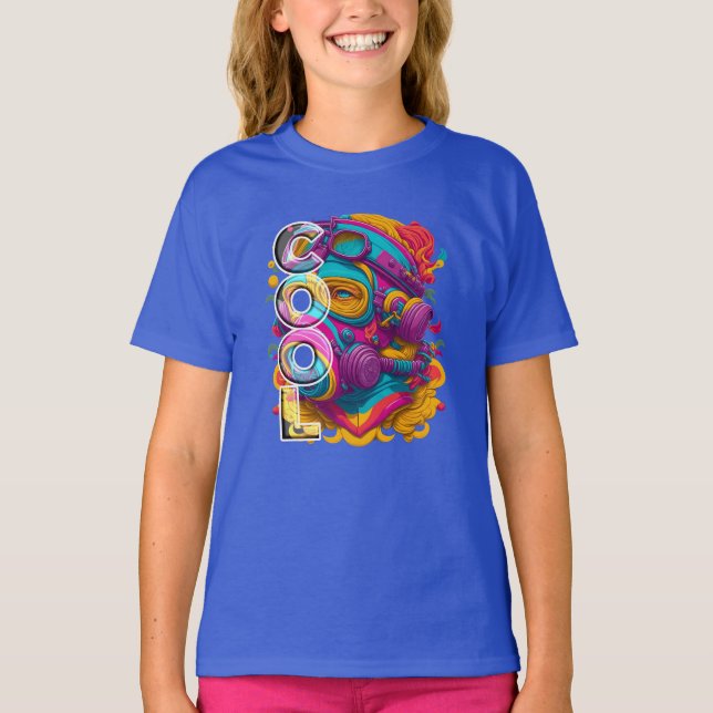 FURISTISK FIGUR MED GASMASK. T SHIRT (Framsida)