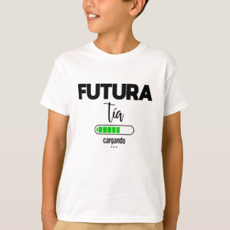 Futura tía cargando t shirt