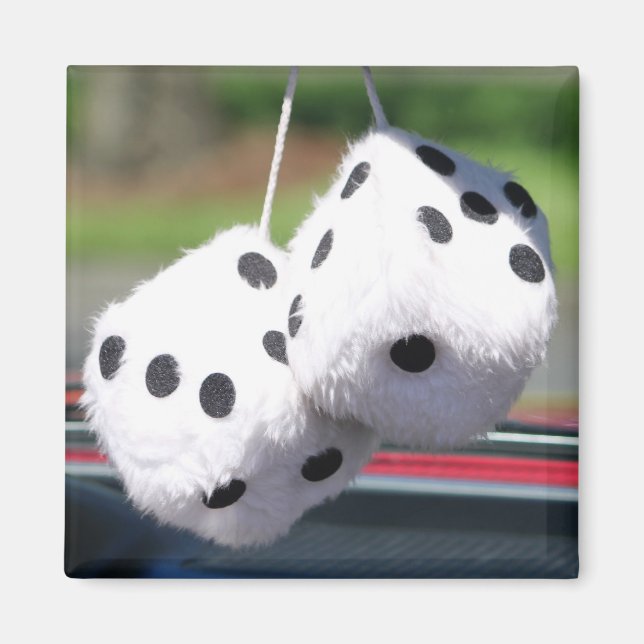 Fuzzy Dice Magnet (Framsidan)