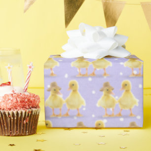 Fuzzy Duckling par på Polka dots Presentpapper