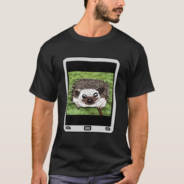 Fuzzy Express® Hedgehog Selfie Black T-Shirt (Framsida)