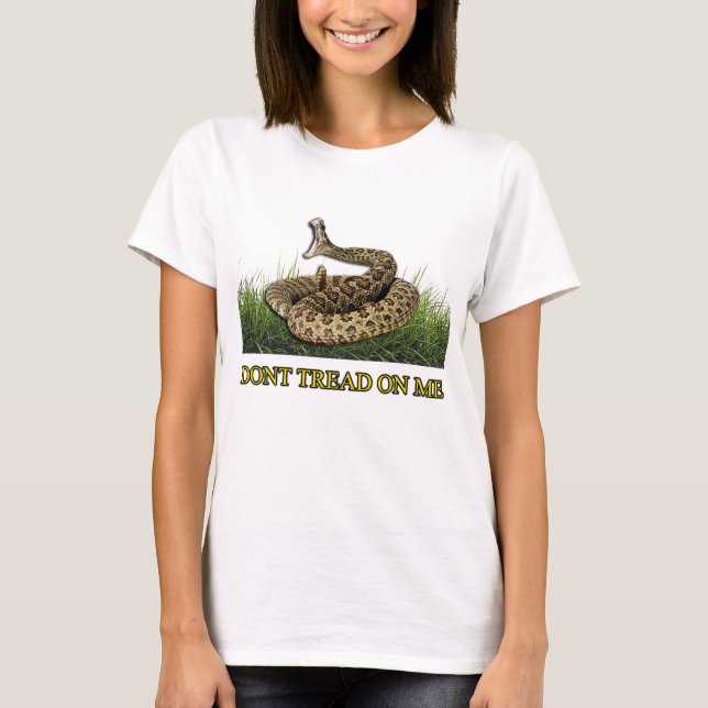 Fuzzy Express® Modern Gadsden Flagga White Woman T Shirt (Framsida)