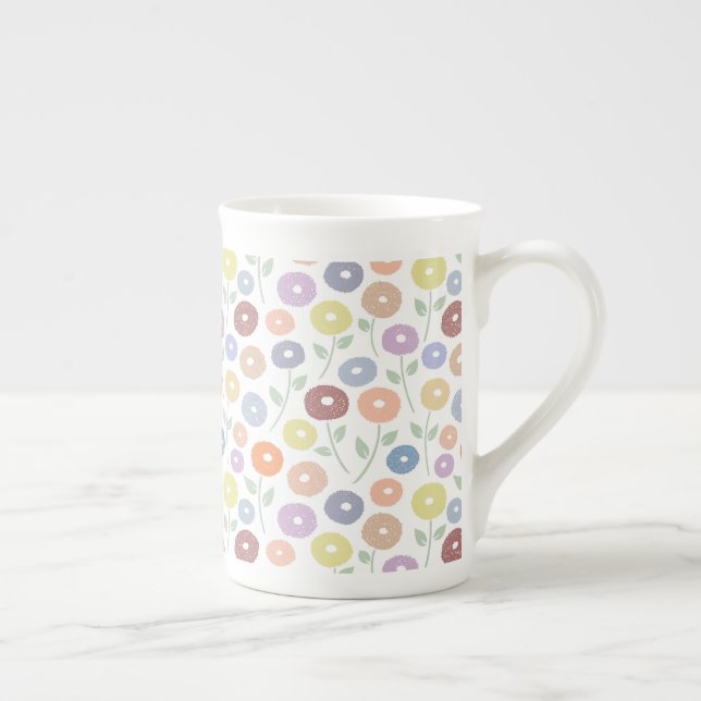Fuzzy Flower Rpt Pattern Pastels on White Benporslin Mugg (Höger)