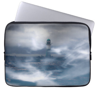 Fyr i stormen - Östersjön Laptop Fodral