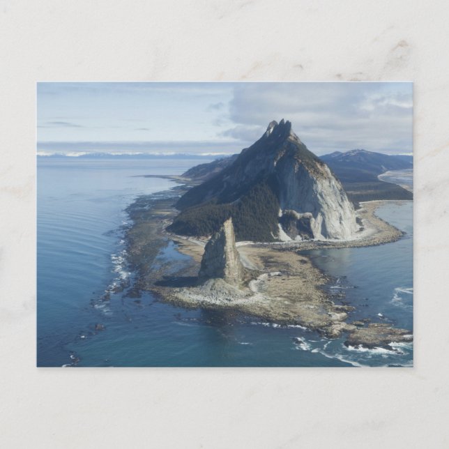Fyr och klipputskott vid Cape St. Elias Vykort (Framsida)