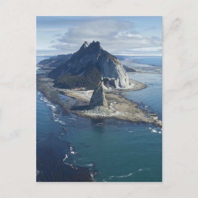 Fyr och klipputskott vid Cape St. Elias Vykort (Framsida)
