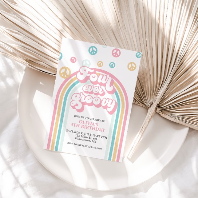 Fyra Alltid Groovy Retro Regnbåge 4-års Födelsedag Inbjudningar (Skapare uppladdad)
