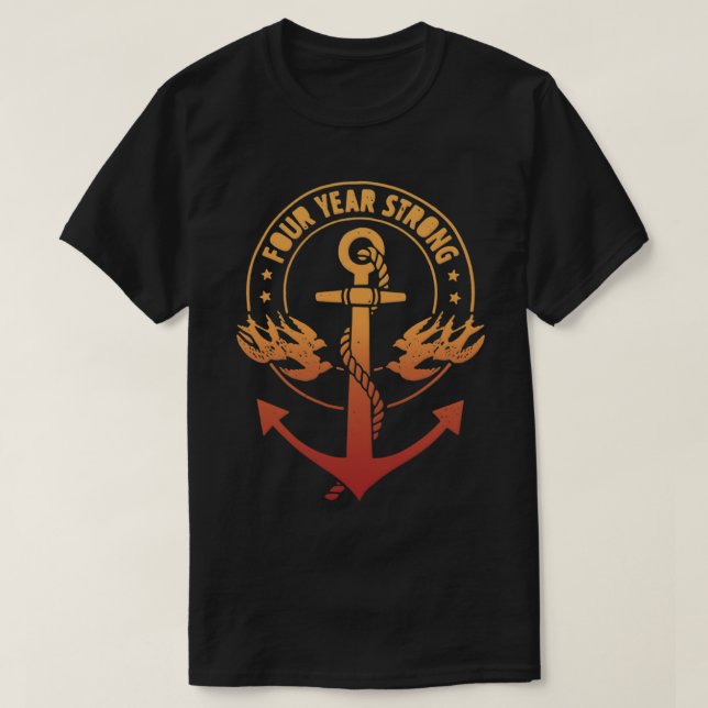 Fyra års stark, viktig T-Shirt (Design framsida)
