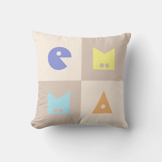 Fyra bokstäver ny bebis födelse flicknamn plantsko kudde (Framsida)