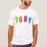 Fyra Dreidels mörkskjortor Tee Shirt<br><div class="desc">Visningnunna,  gimel,  hei och shin för fyra mångfärgad dreidels. Nes Gadol Hayah hycklar. En Chanukah design.</div>