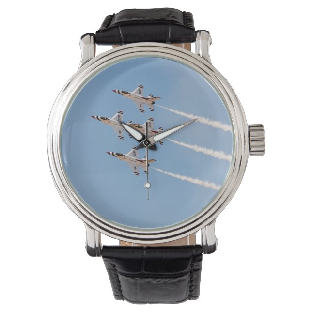 Fyra F-16 Thunderbirds flyger i tät formation Armbandsur (Framsida)