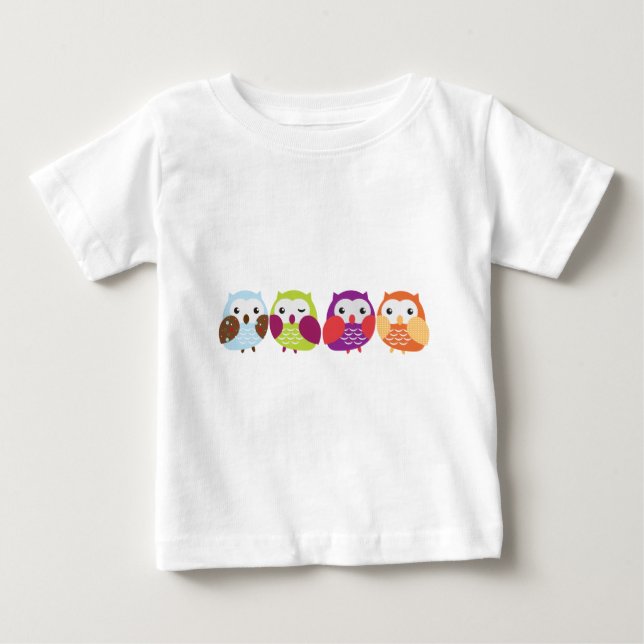 Fyra färgrika ugglor tee (Framsida)