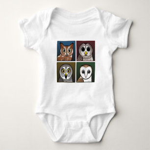 Fyra färgugglor (mörk) tee