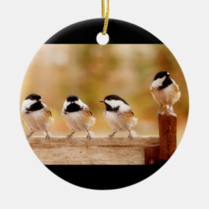 Fyra gulliga Chickadees Julgransprydnad Keramik