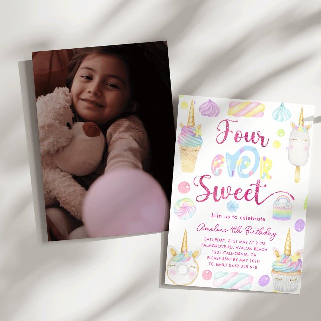 Fyra söta flickor, 4:e Unicorn-sötsaker Inbjudningar (Four Ever Sweet Girl 4th Birthday Unicorn Sweets Watercolor Photo Birthday Invitation)