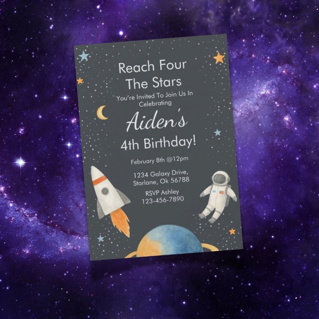 "Fyra stjärnor" Rymden 4e födelsedagen Inbjudan (Space-themed birthday party invite card design shown with a cosmic purple galaxy background)