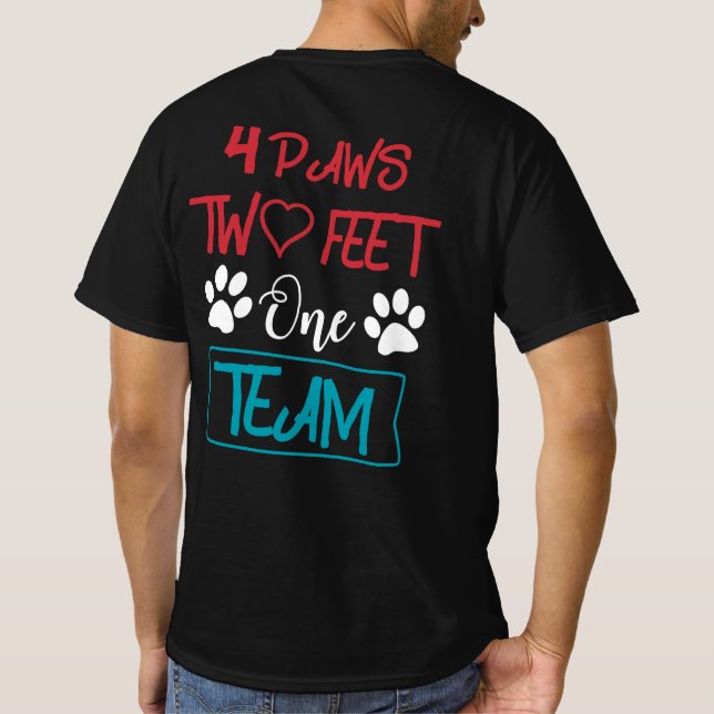 Fyra Tass 2 fot 1 Team Apparat T Shirt (Baksida)