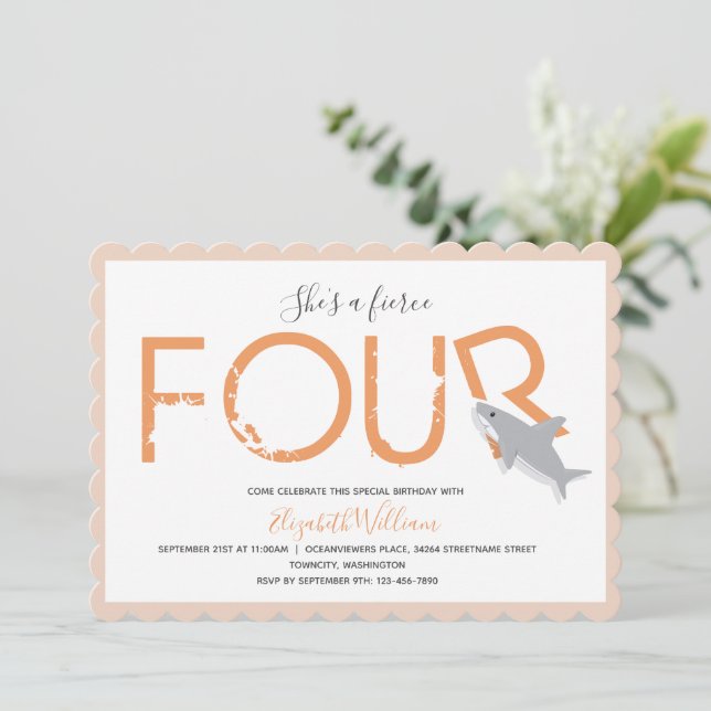 Fyrfyra Orangar för hajdjur 4:e inbjudan (Stående Fram)