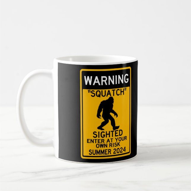 Fyrkant (Sasquatch) Sighted Enter at Yout Own Risk Kaffemugg (Vänster)