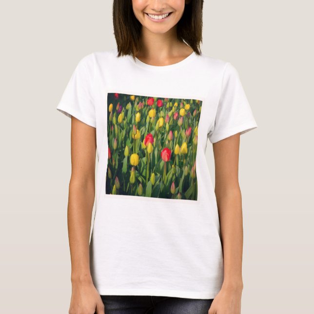 Fyrkantigt foto - Färgfulla tulippar T Shirt (Framsida)