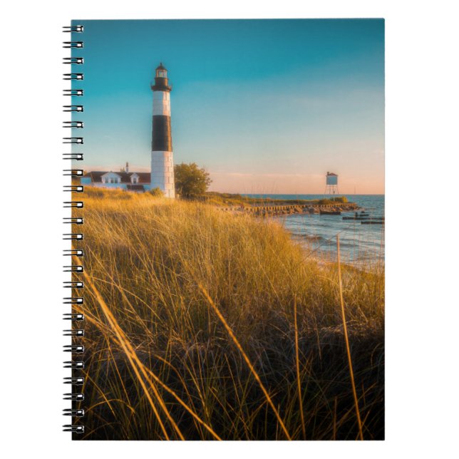 Fyrskåp | Big Sable Lighthouse Ludington, MI Anteckningsbok (Framsidan)