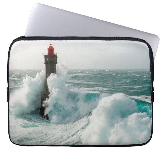 Fyrskåp | Jument Lighthouse Ouessant Frankrike Laptop Fodral (Framsidan)
