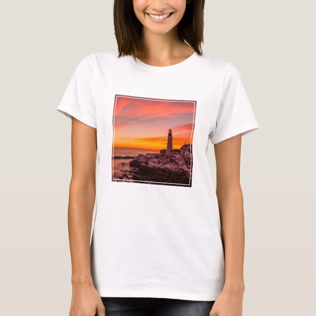 Fyrskåp | Portland Head Cape Elizabeth Maine T Shirt (Framsida)