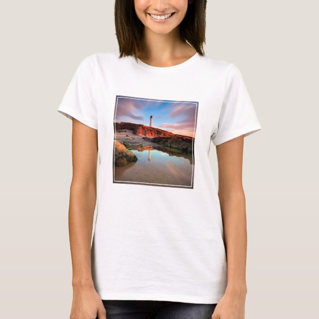 Fyrskåp | Sea Light Lossiemouth Scotland T Shirt (Framsida)