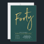 Fyrtio | Modern Guld & Grönt 40:e födelsedag Party Inbjudningar<br><div class="desc">Fira din speciella dag med den här enkla snyggtens 40-åriga festinbjudan. Den här designen har ett penselskript med chicen "40" med en ren layout i grönt & guld färg-kombinationen. Fler formgivningar och party-tillbehör finns på min butik BaraBomDesign.</div>