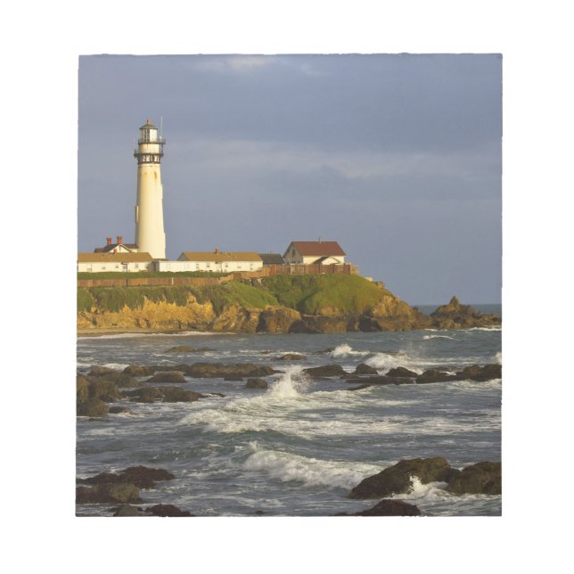 Fyrtorn vid Pigeon Point State Beach i San 2 Anteckningsblock (Framsida)