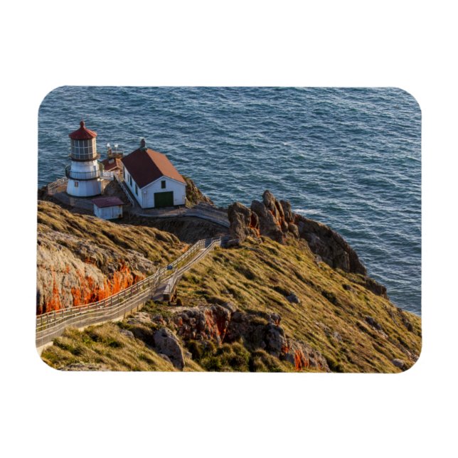 Fyrtorn vid Point Reyes National Seashore Magnet (Horisontell)