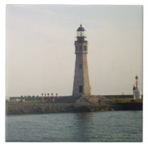 Fyrtornet vid Erie Basin Marina