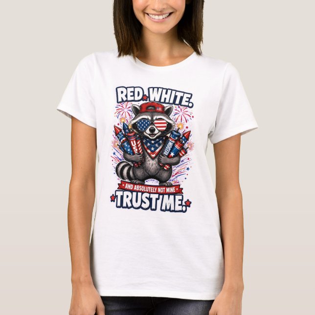 Fyrverker Tvättbjörn 4:e Juli T-shirt (Framsida)