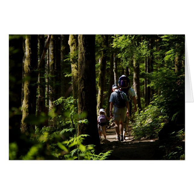 Gå i skogen hälsningskort (Framsidan Horizontal)