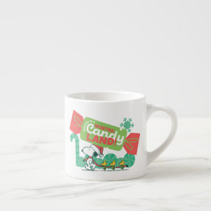 Gå in i ett vinterkandisland! espressomugg